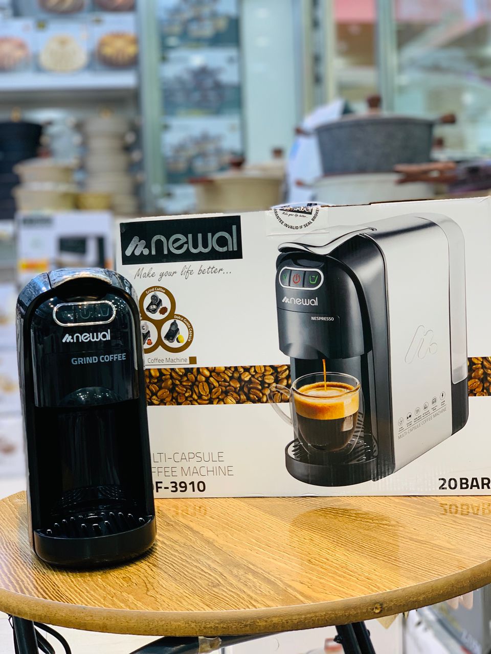 عنوان: اسپرسوساز کپسولی نوال مدل COF-3910: قهوه کافیشاپی در خانه، با طعم دلخواه شما!