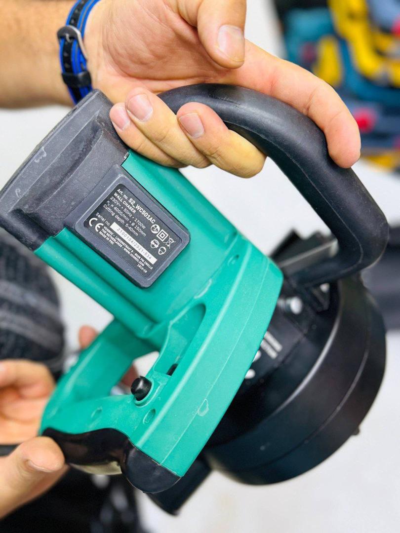 شیارزن برقی ماکیتا 1700 وات: قدرت، دقت و کارایی برای هر پروژه!