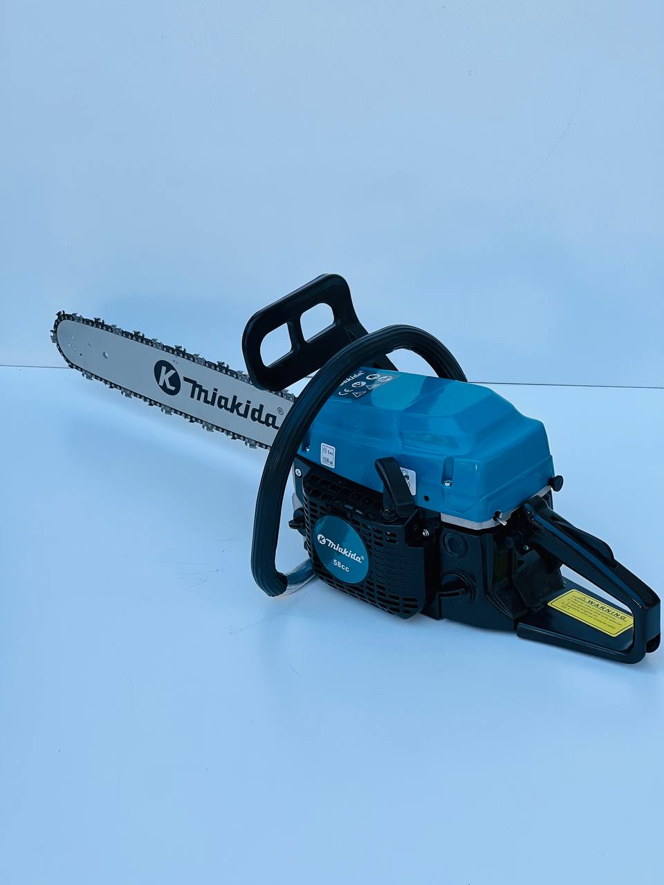 اره موتوری بنزینی ماکیتا 5800 (تیغه 50 سانتیمتر): قدرت و کارایی برای برشهای سنگین