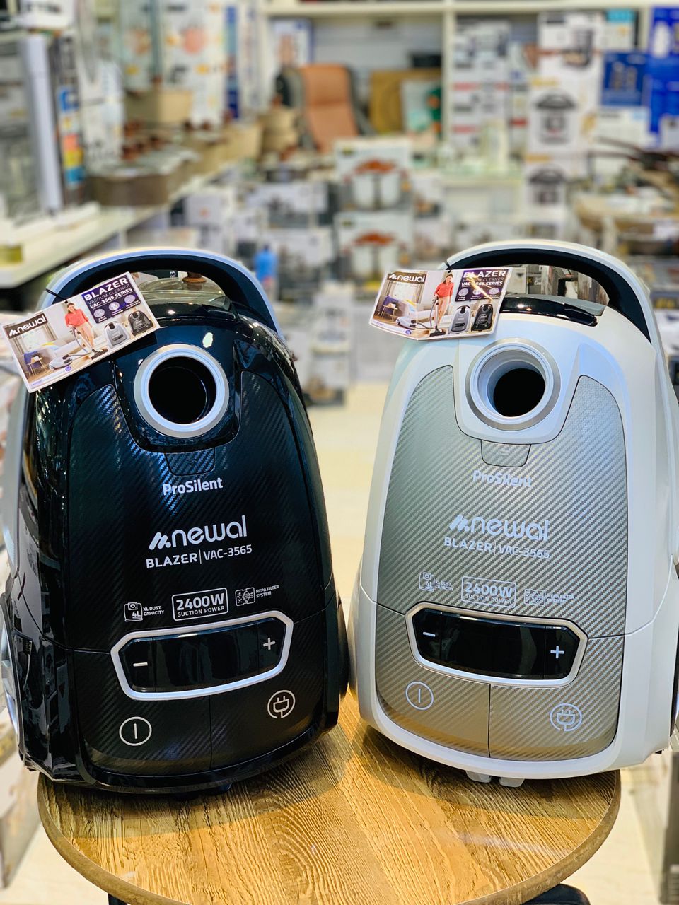 جاروبرقی نوال سیلندر (افقی) قدرتمند – عملکرد ۲۴۰۰ واتی با تکنولوژی سکوت و شعاع عملکرد ۱۰ متری