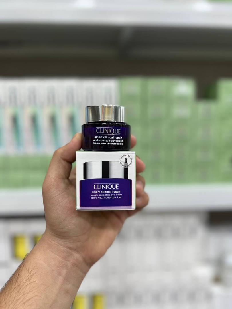 کرم دور چشم کلینیک مدل Smart Clinical Repair Eye Cream (ضدچروک و جوانساز)
