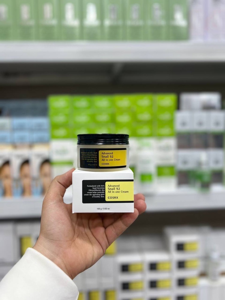 کرم ترمیم کننده و مرطوب کننده آل این وان کوزارکس (COSRX Advanced Snail 92% All In One Cream)