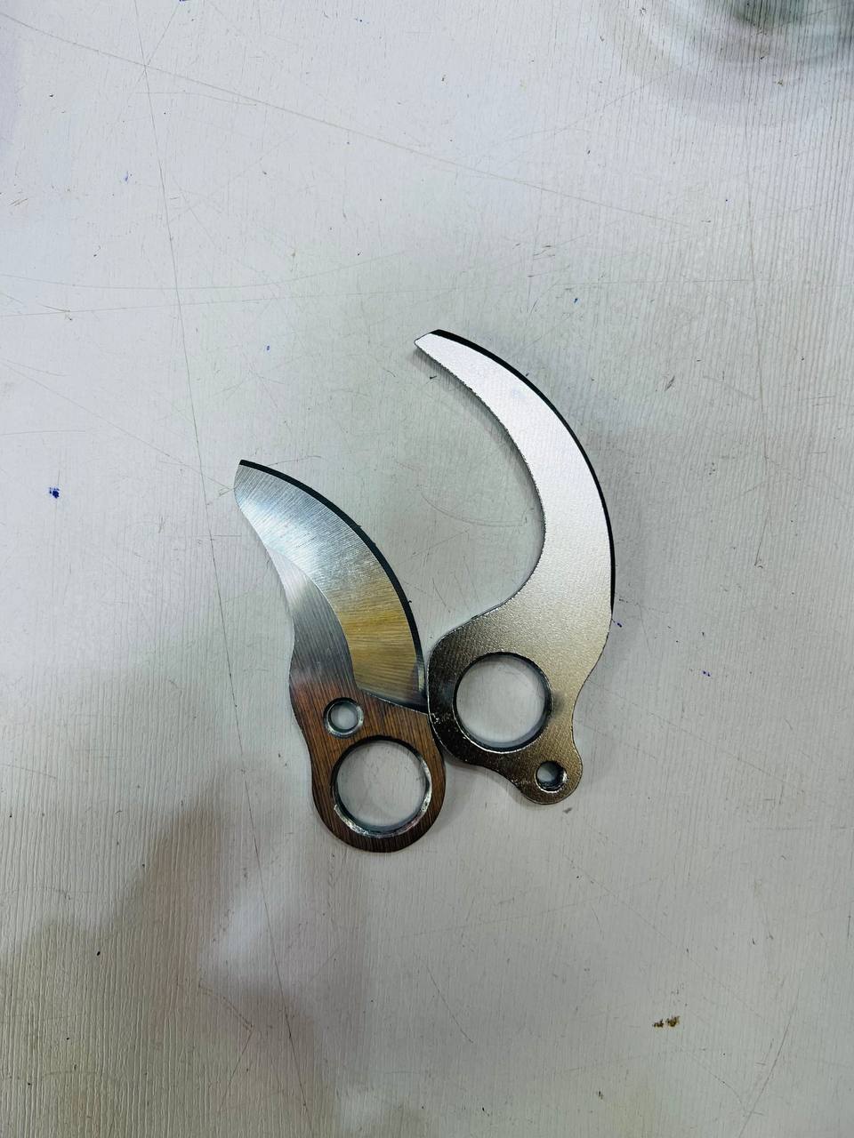 قیچی شارژی طرح ماکیتا دو باطری 10سلولی مدلmakita 88v