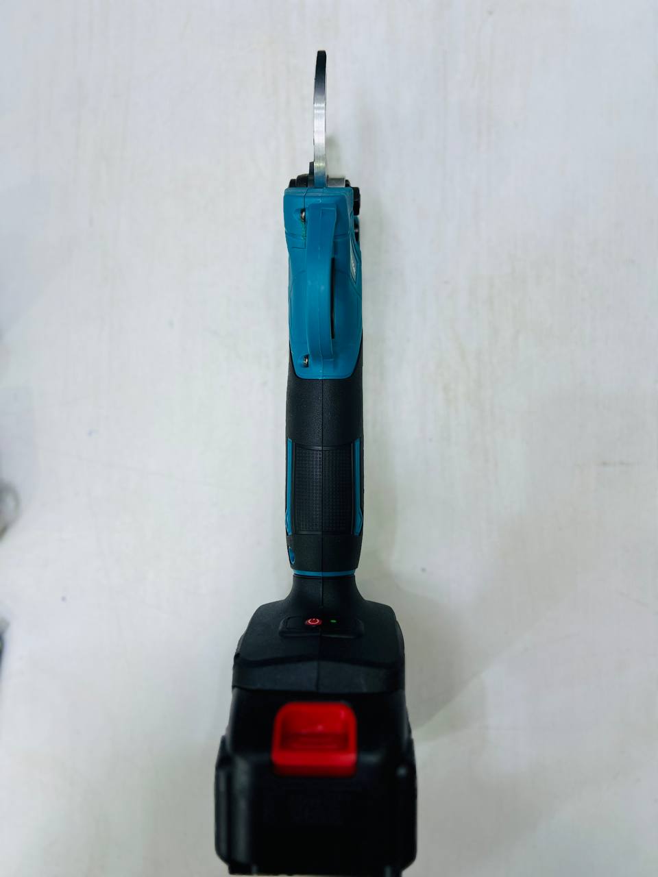 قیچی شارژی طرح ماکیتا دو باطری 10سلولی مدلmakita 88v