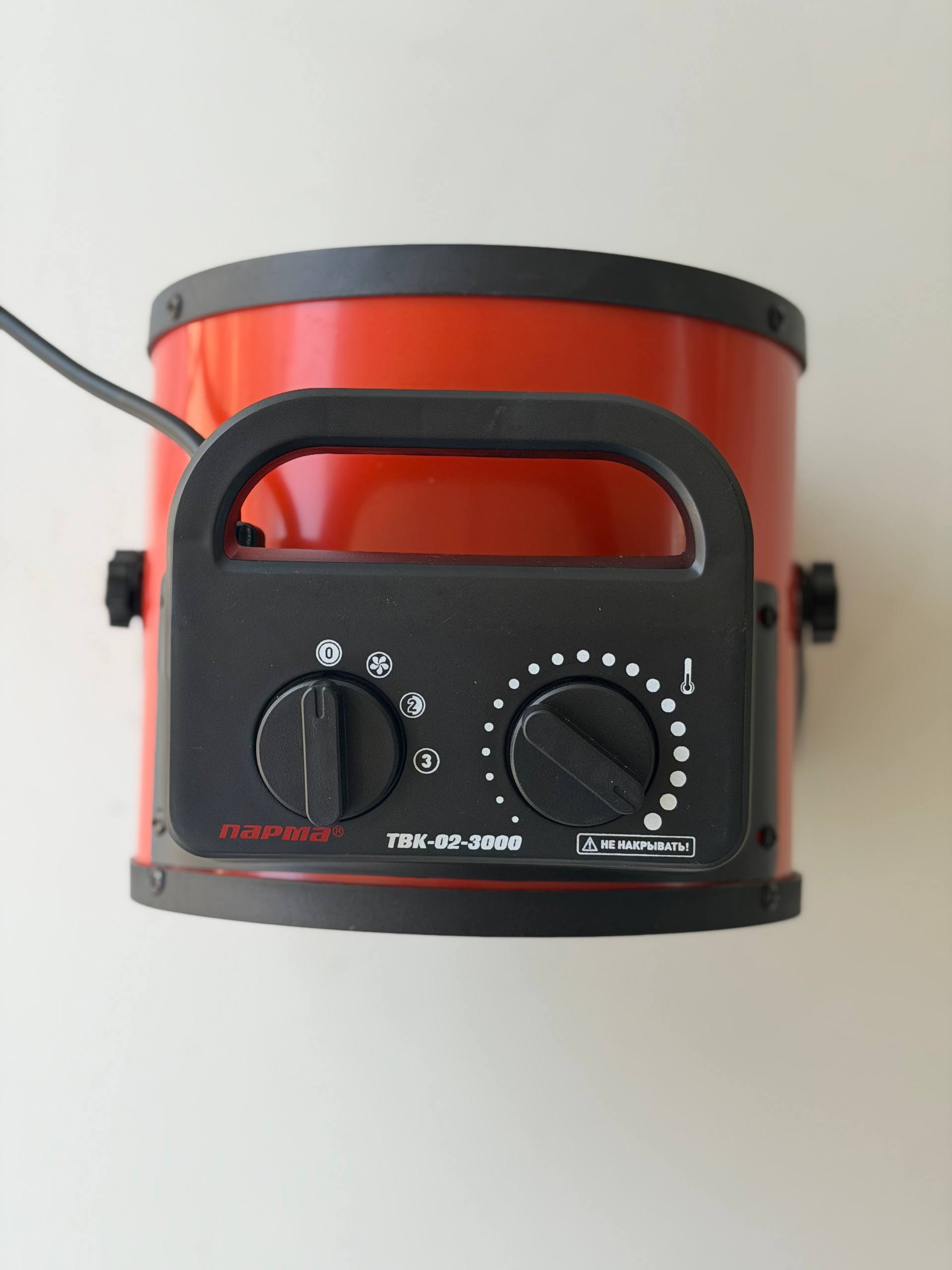 بخاری صنعتی پارما مدل TBK-02-3000 (3KW)
